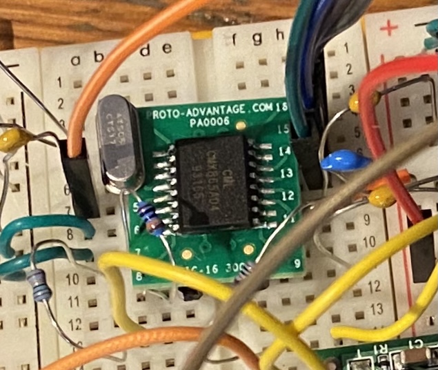CMX865A